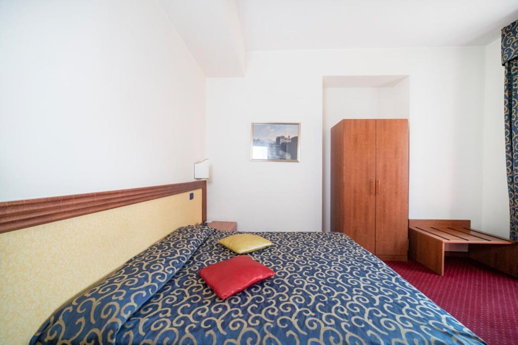 Hotel Italia & Lombardi Montefiascone Buitenkant foto
