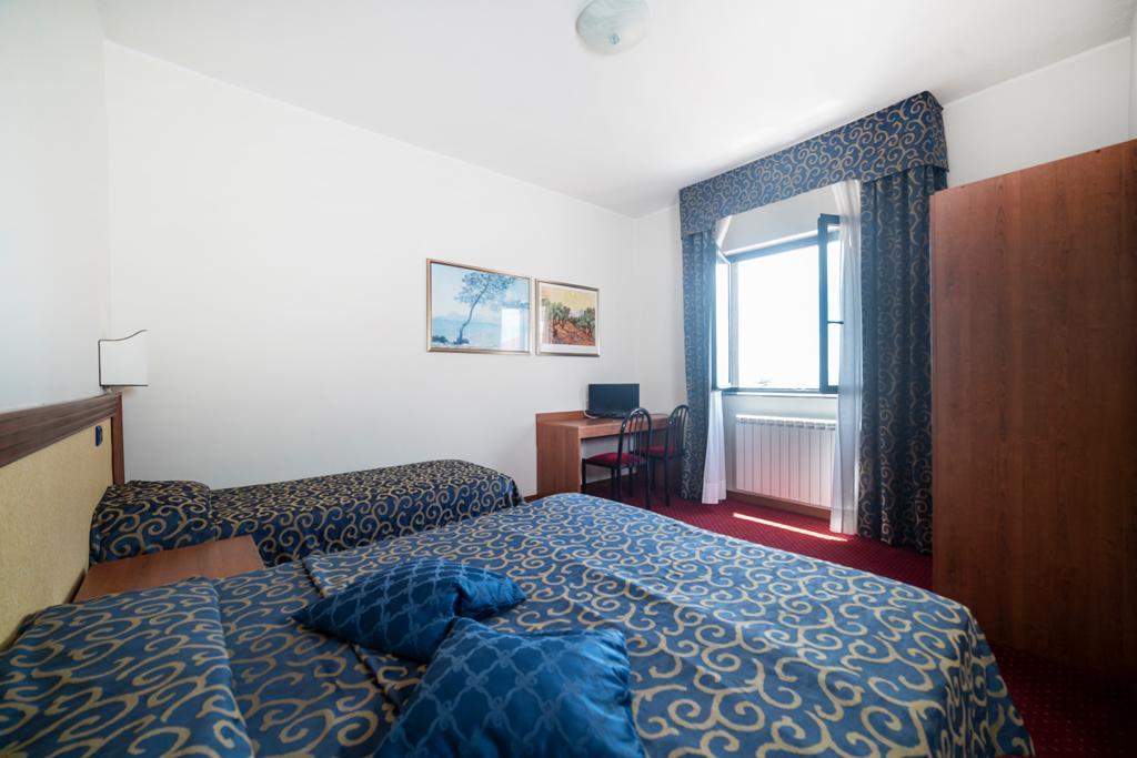 Hotel Italia & Lombardi Montefiascone Buitenkant foto