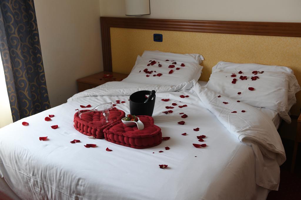 Hotel Italia & Lombardi Montefiascone Buitenkant foto